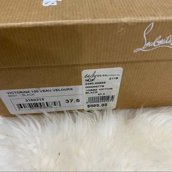 Christian Louboutin Victorina - Picture 6 of 6